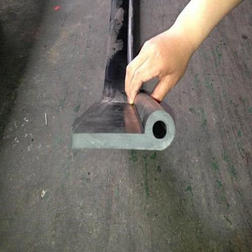 專業(yè)水閘橡膠密封件生產(chǎn)商 優(yōu)質水閘橡膠密封件 全國水閘橡膠密封件銷售